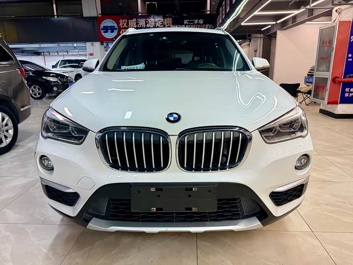 BMW X1 2019 xDrive20Li Exclusive Model