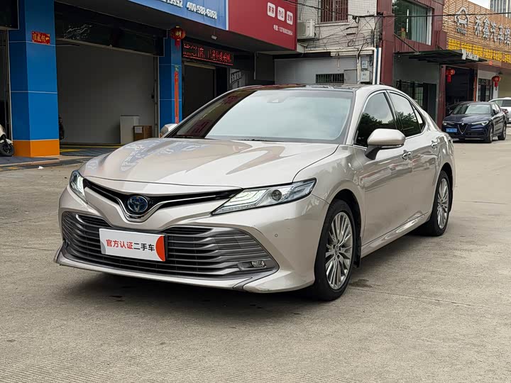 Camry 2018 Shuangqing 2.5HG Deluxe Edition