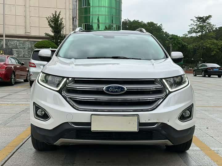 Edge 2016 EcoBoost 245 AWD Titanium 7-Seater