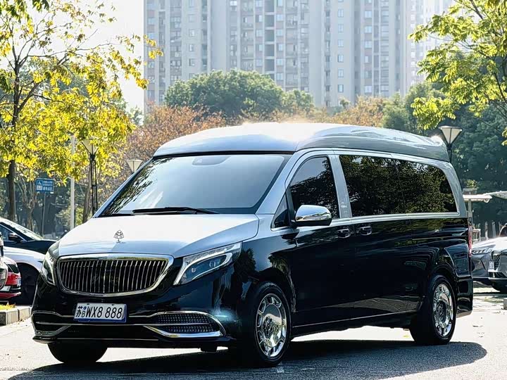 Mercedes-Benz V-Class 2018 V 260 L Premium Extended Edition National V