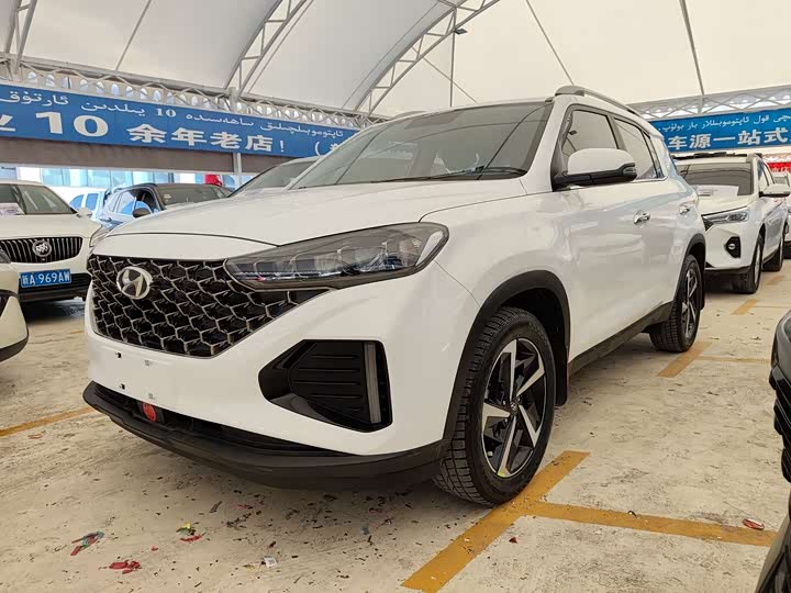 Beijing Hyundai ix35 2021 2.0L automatic two-wheel drive GLS leading version