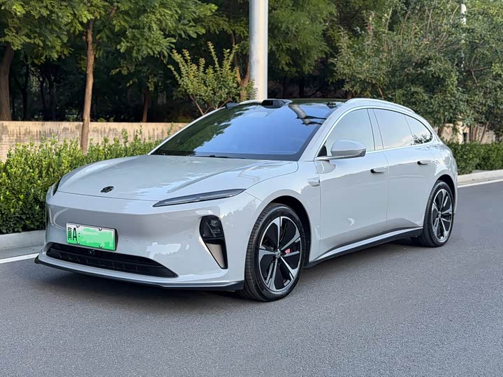 NIO ET5T 2024 model 75kWh Touring