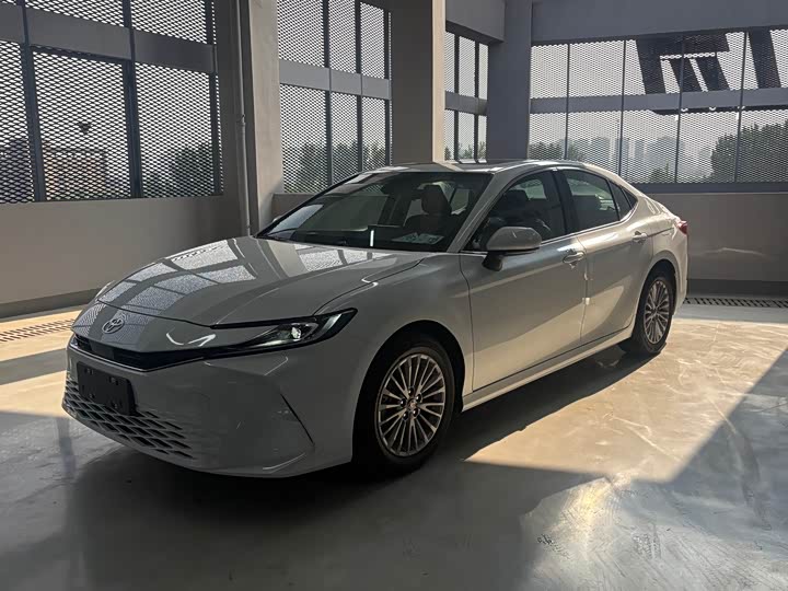 Camry 2026 Hybrid 2.0HE Elite Edition
