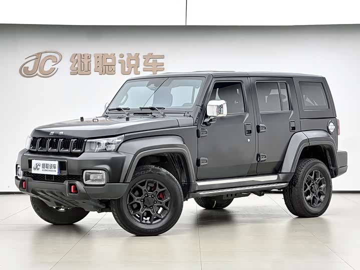 Beijing Off-roadBJ40 2021 Model 2.0D Automatic4WD Blade Hero Edition Knight Model