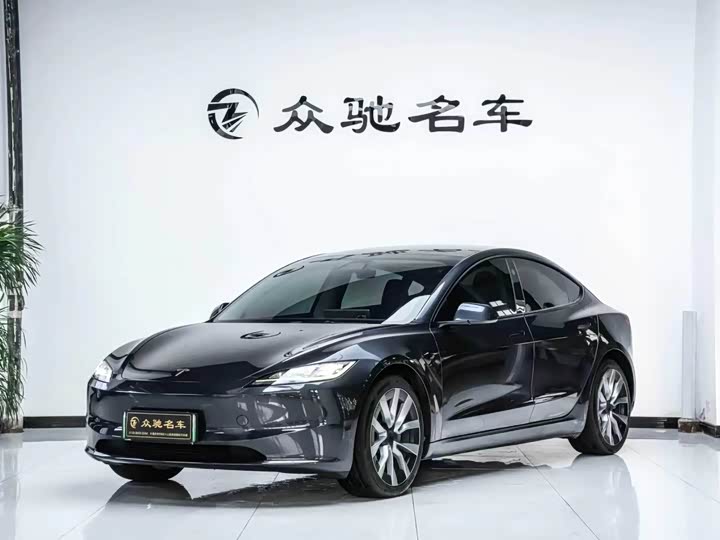 Model 3 2025 rear-wheel drive version