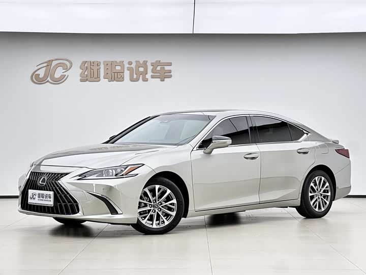 LexusES 2022 Model 300h Excellence Edition