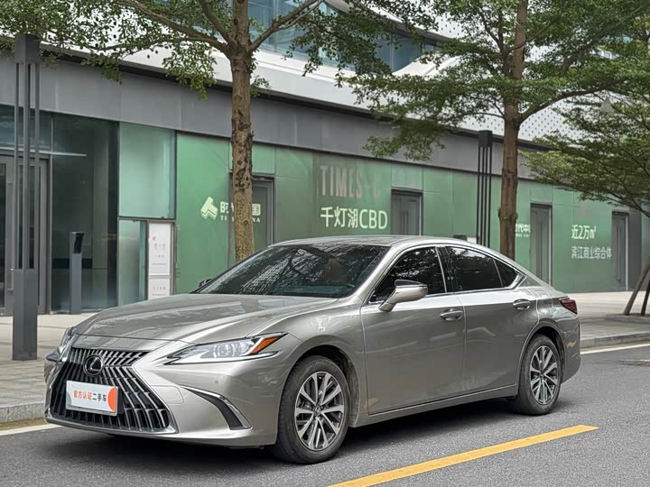 Lexus ES 2022 200 Excellence Edition