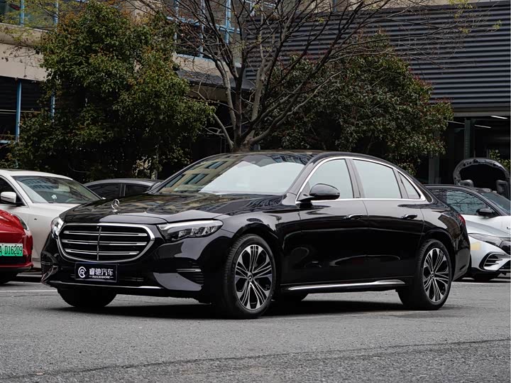 Mercedes-BenzE-Class 2026 Model E 300 L LuxuryModel