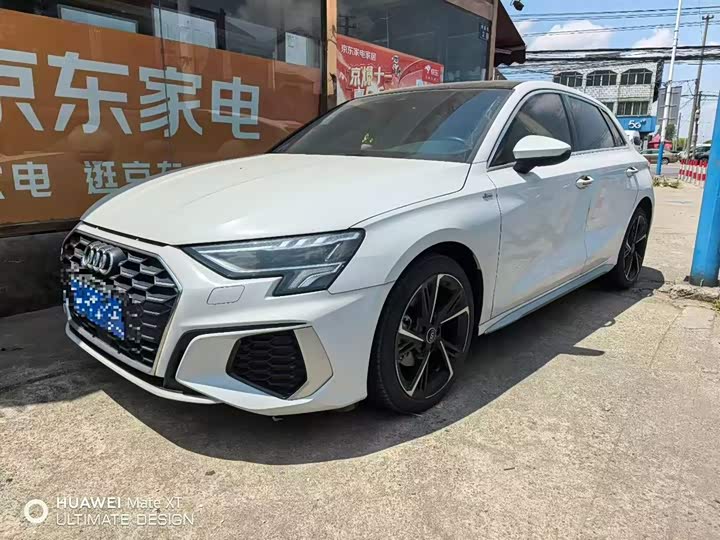 Audi A3 2022 Sportback 35 TFSI stylish and sporty