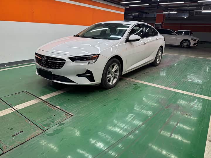 2021 Regal 2021 Model 552T Elite Model