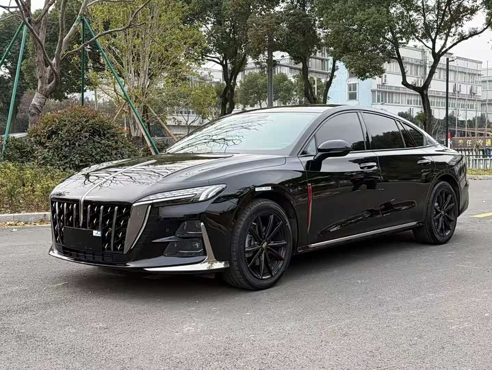 2024 HongqiH6 2024 Model 2.0T Zhi Shang Edition