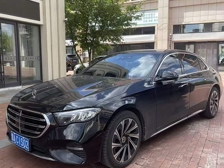 Mercedes-Benz E-Class 2024 E 300 L Luxury Model