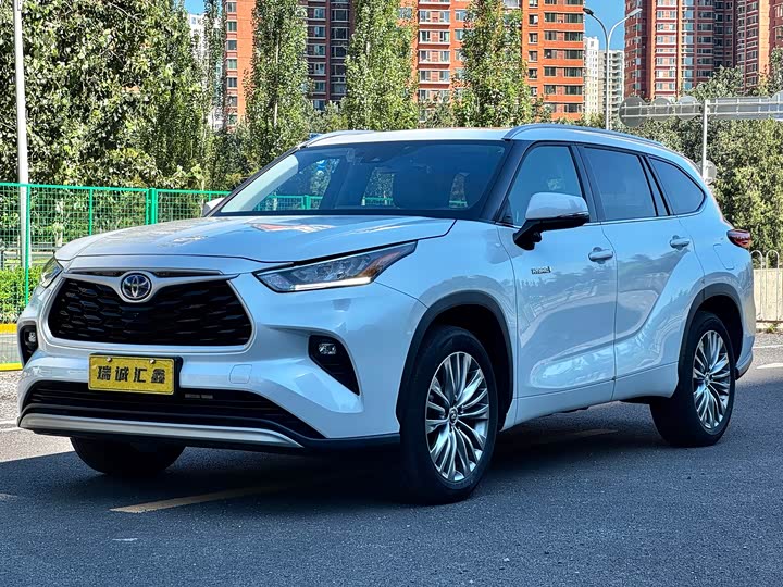 Highlander 2023 2.5L smart electric hybrid dual-engine four-wheel drive luxury version 7 seats