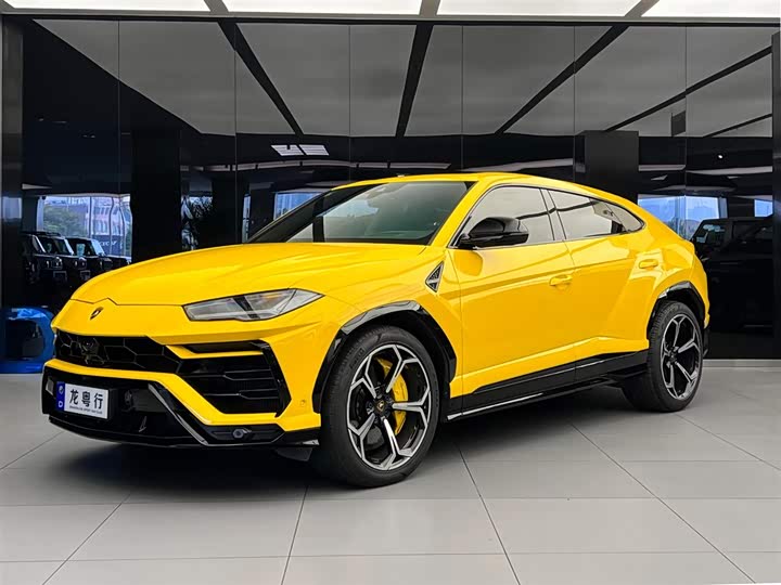 2021 Lamborghini Urus 4.0T V8
