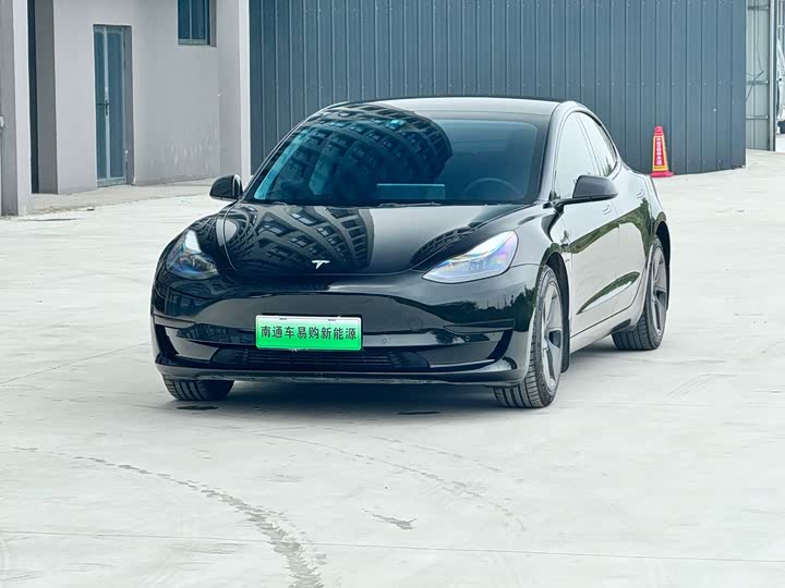 Model 3 2022 rear-wheel drive version