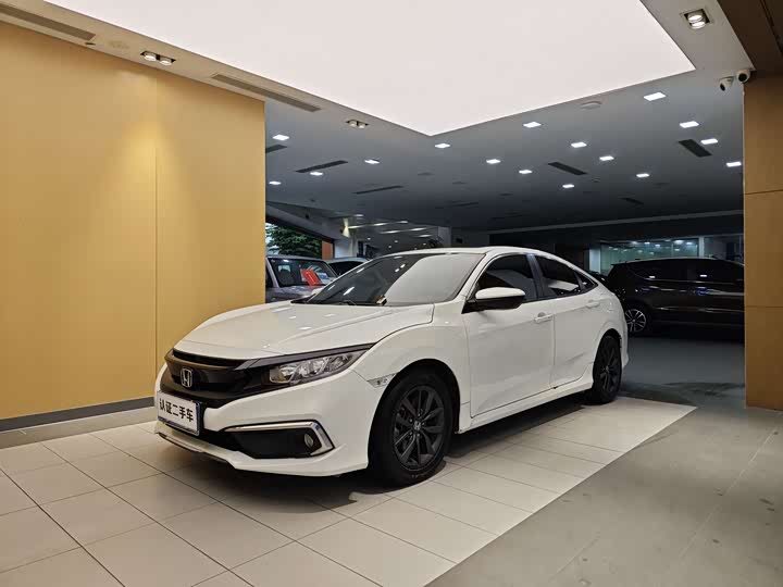 Civic 2019 220TURBO CVT Dynamic Edition National V