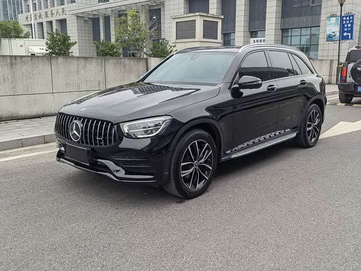 Mercedes-Benz GLC 2022 GLC 260 L 4MATIC luxury model