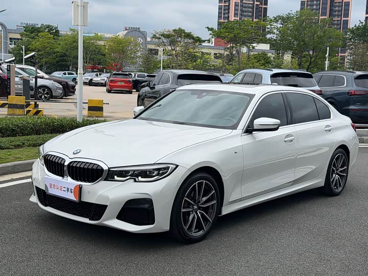 BMW 3 Series 2021 model facelift 2 325Li M sports package