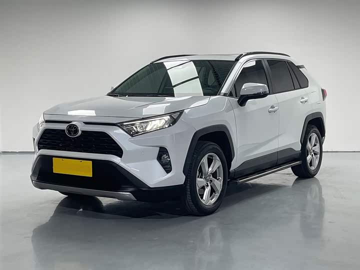 RAV4 Rongfang 2021 2.0L CVT two-wheel drive fashion PLUS version