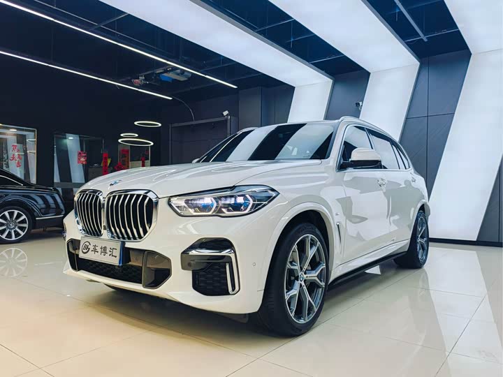 BMW X5 2022 facelift xDrive 40Li M sports package