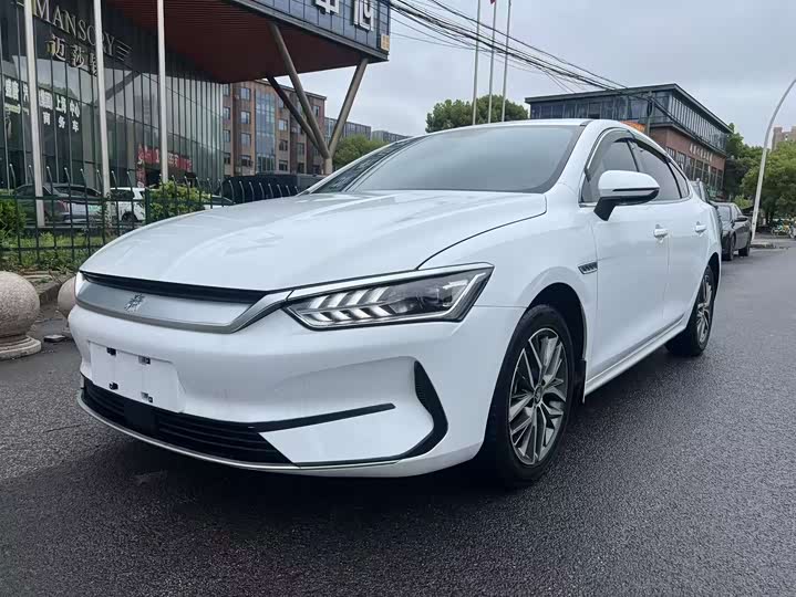 Qin PLUS 2023 Champion Edition EV 420KM Leading Model