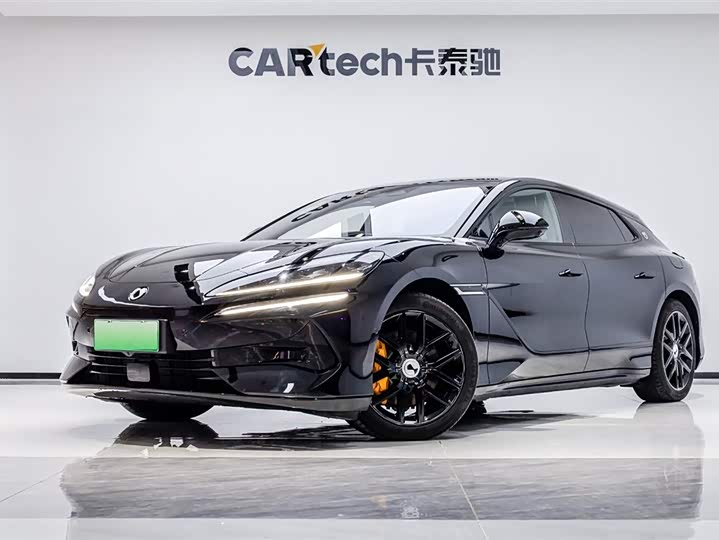 Denza Z9GT 2024 630 four-wheel drive Max version