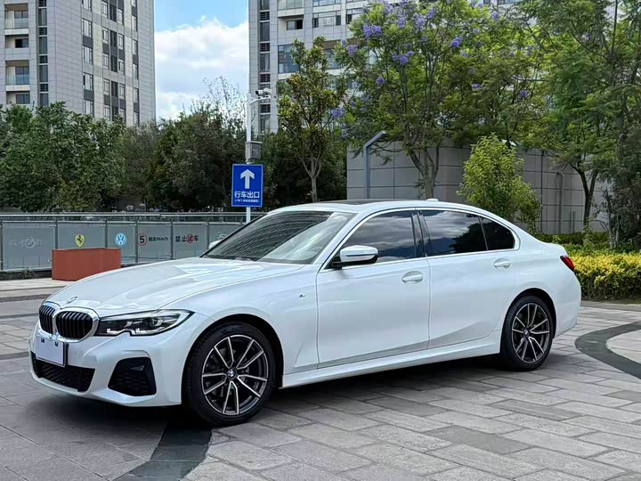 BMW 3 Series 2022 320Li M Sports Package