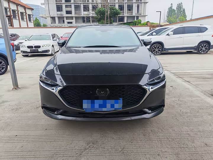 Mazda3 Angkesela 2022 2.0L Automatic Premium Edition