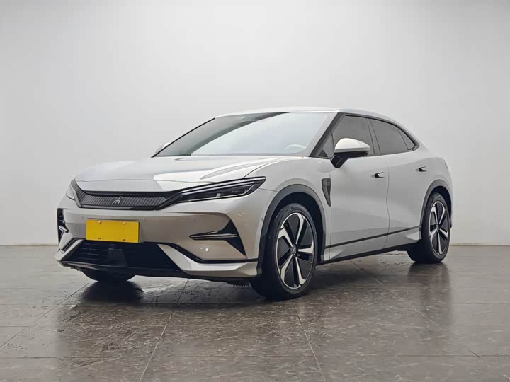 Song L EV 2024 model 662km excellent model