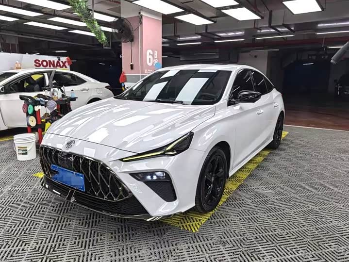 MG5 Scorpio 2022 1.5T Deluxe Edition