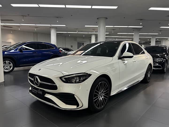 Mercedes-Benz C-Class 2024 facelift three C 260 L sports version