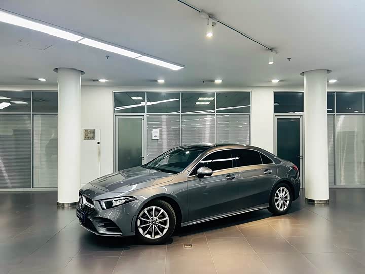 Mercedes-Benz A-Class 2022 Facelift A 200 L Sedan Dynamic Sport