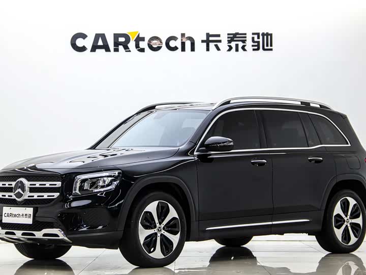 Mercedes-Benz GLB 2023 GLB 220 Fashion Model
