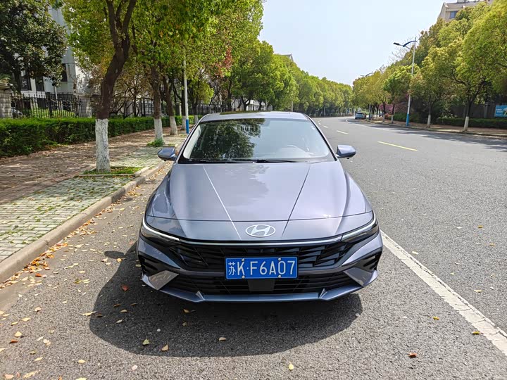 Elantra 2023 1.5L CVT LUX