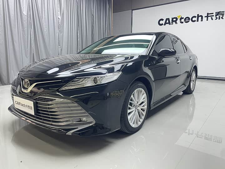 Camry 2019 2.5G Deluxe Edition National VI