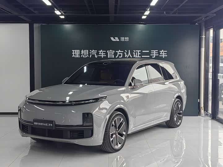 Ideal L9 2025 Ultra smart refresh version
