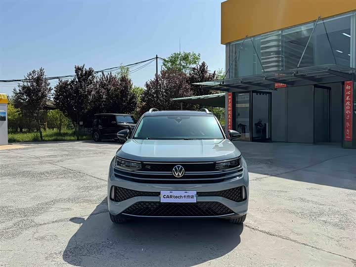 Tavendor 2023 380TSI 4Motion R-Line First Edition