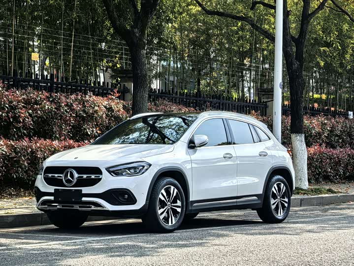 Mercedes-Benz GLA 2023 GLA 220