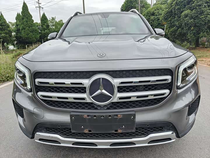 Mercedes-Benz GLB 2020 facelift GLB 200 fashion model