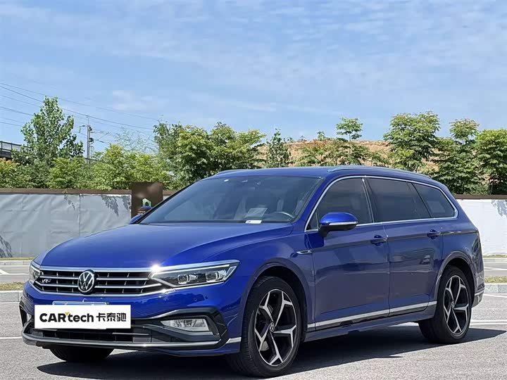 Volkswagen Passat Variant 2021 2.0T Executive