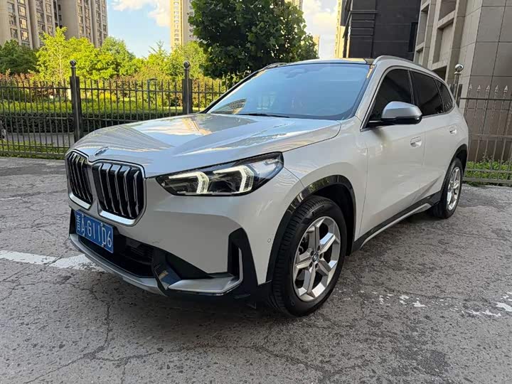 BMW X1 2023 sDrive20Li X-Line