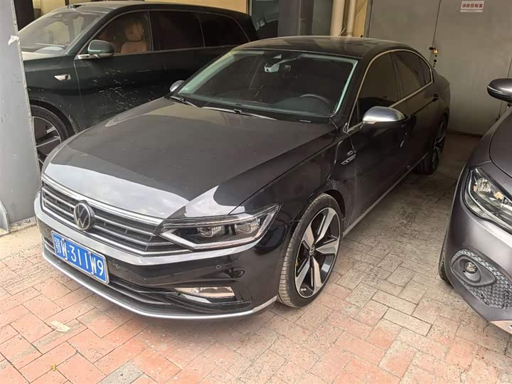 Magotan 2020 330TSI DSG Leading Edition