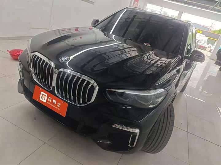 BMW X5 2023 xDrive 30Li M Sports Package