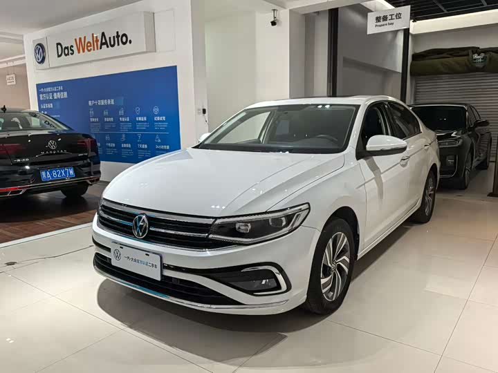 Bora 2023 200TSI DSG Yuexing Edition