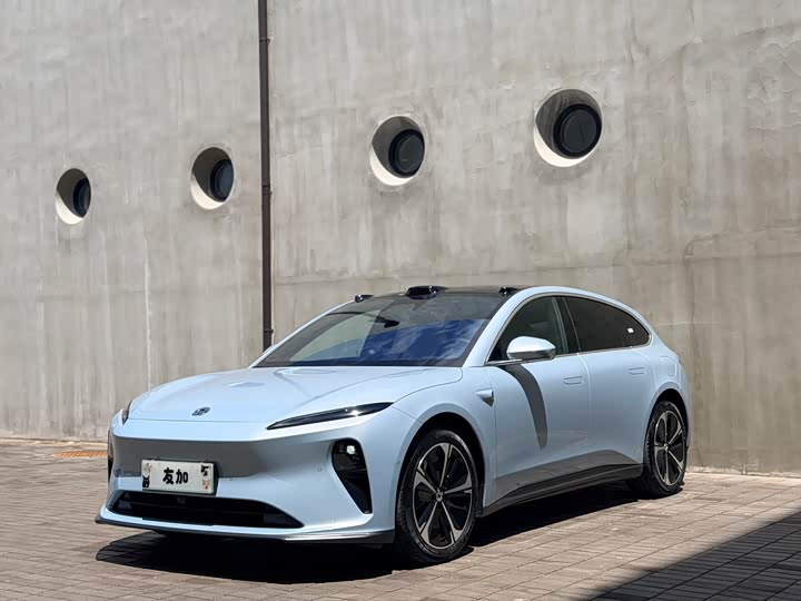 NIO ET5T 2024 model 75kWh Touring