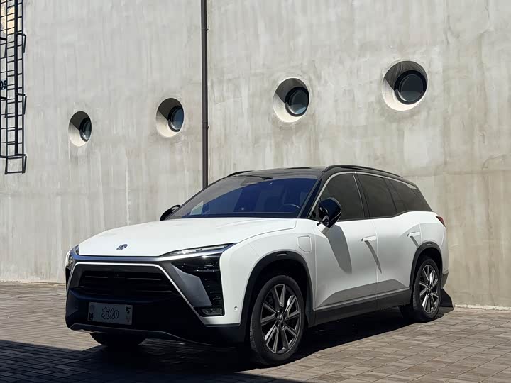 NIO ES8 2020 580KM six-seater version
