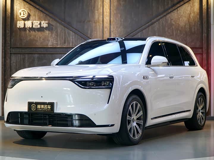 Wenjie M8 2025 model extended range Max version 53.4kWh 5-seater version (192-line lidar)