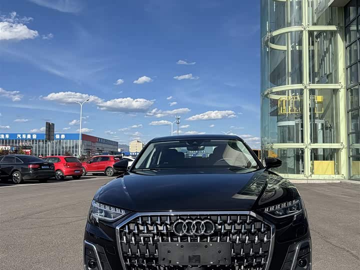 Audi A8 2024 A8L 50 TFSI quattro Premium Selection