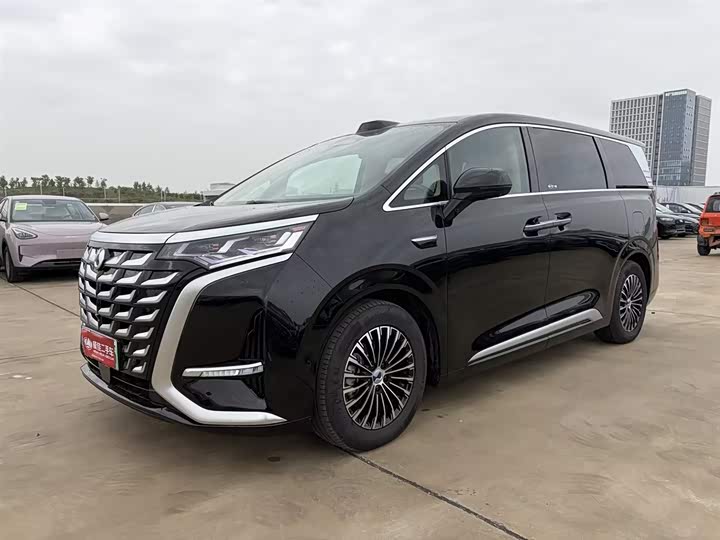 Denza D9 2025 DM-i smart driving version 1020 four-wheel drive exclusive model