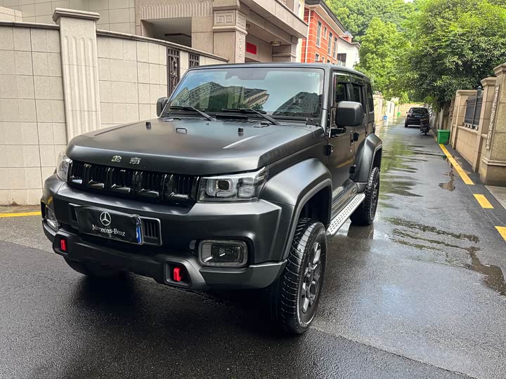 2023 BAIC BJ40 2023 2.0D 4WD Blade Hero Edition Xia Ke Trim